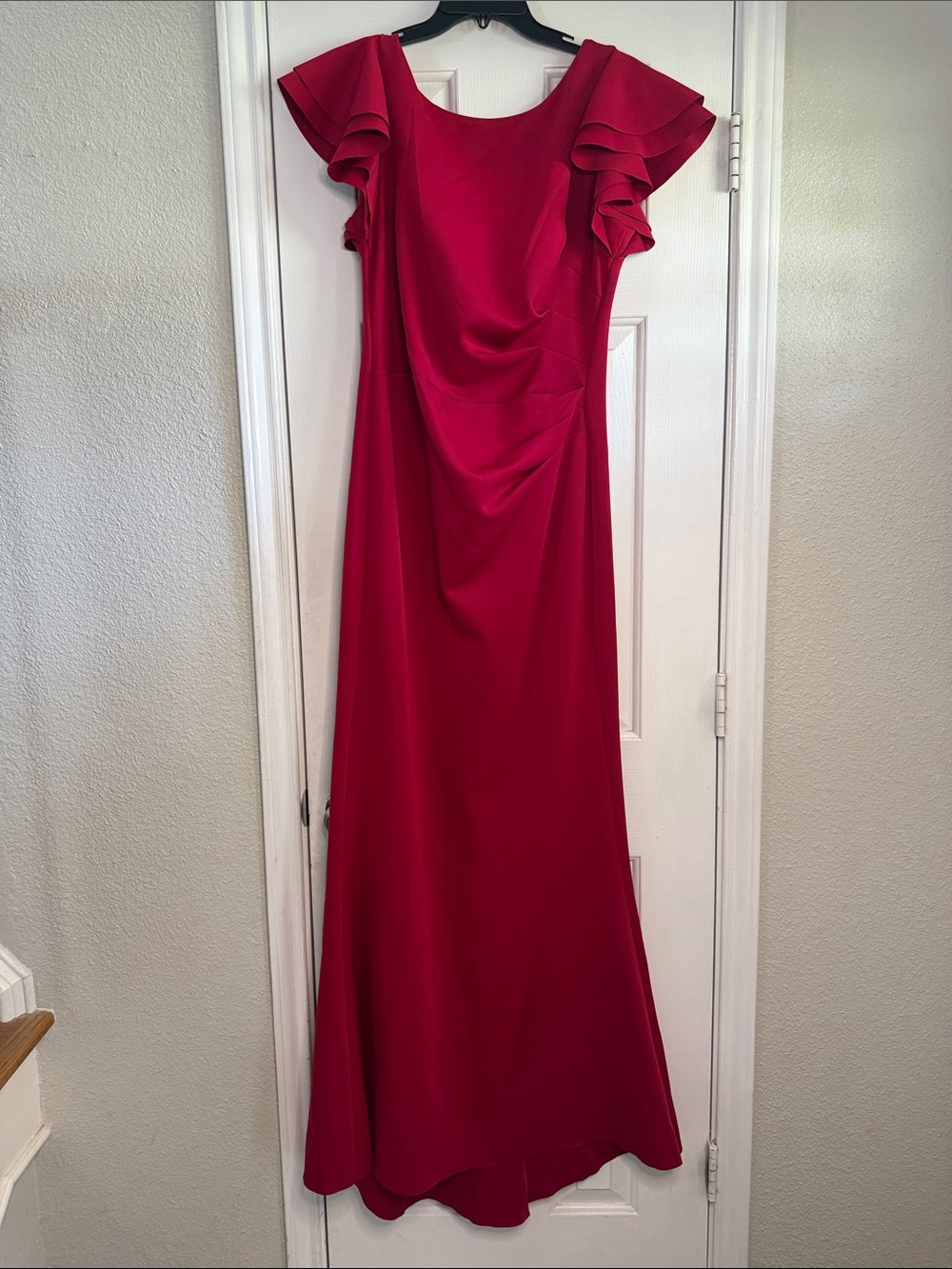 Elegant Red Ruffle Sleeve Jessica Howard Evening Dress